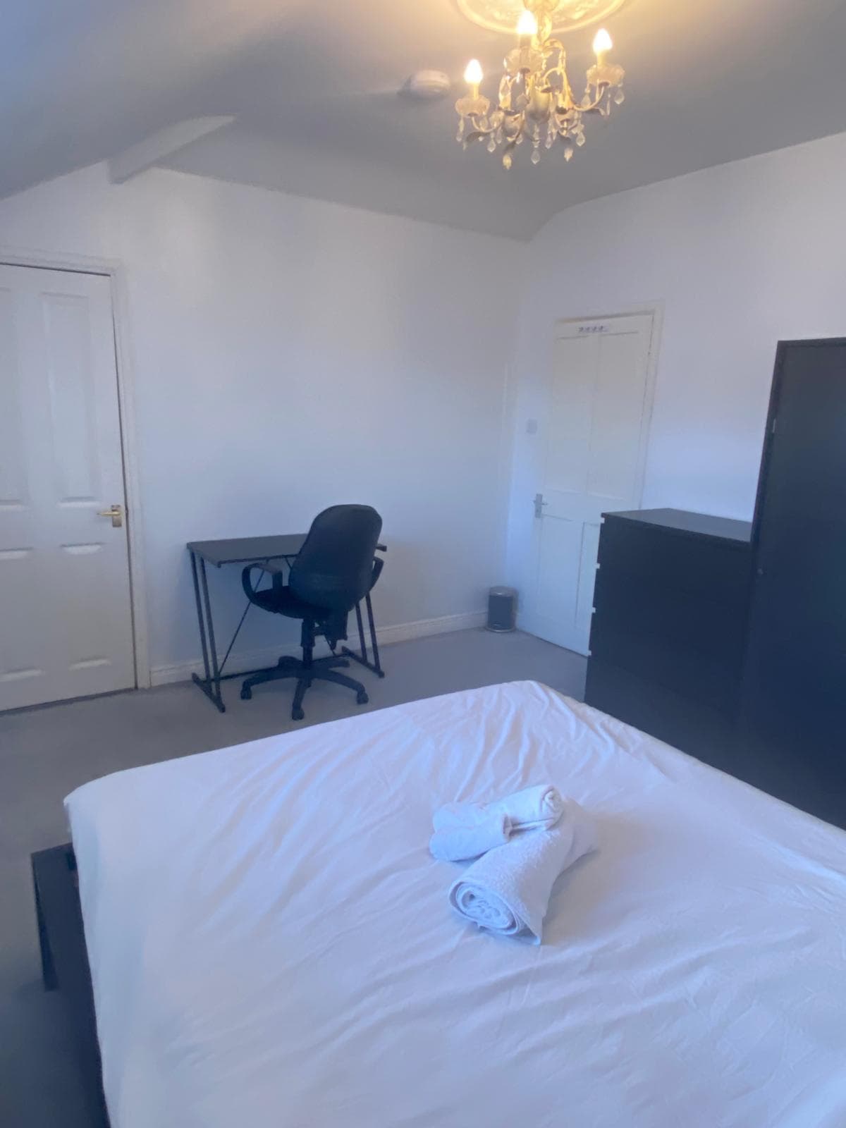 The Haven bedroom — modern room